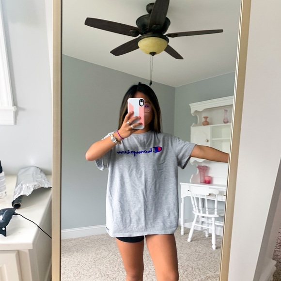 Champion shirt - Picture 2 of 6